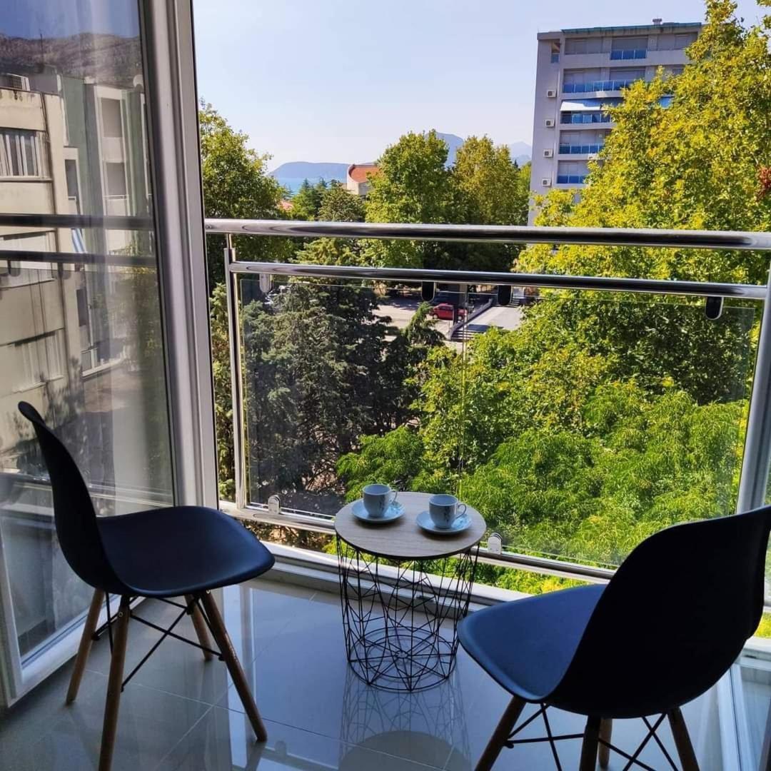VI Studio City Center 2Min To Sea Bar Dış mekan fotoğraf